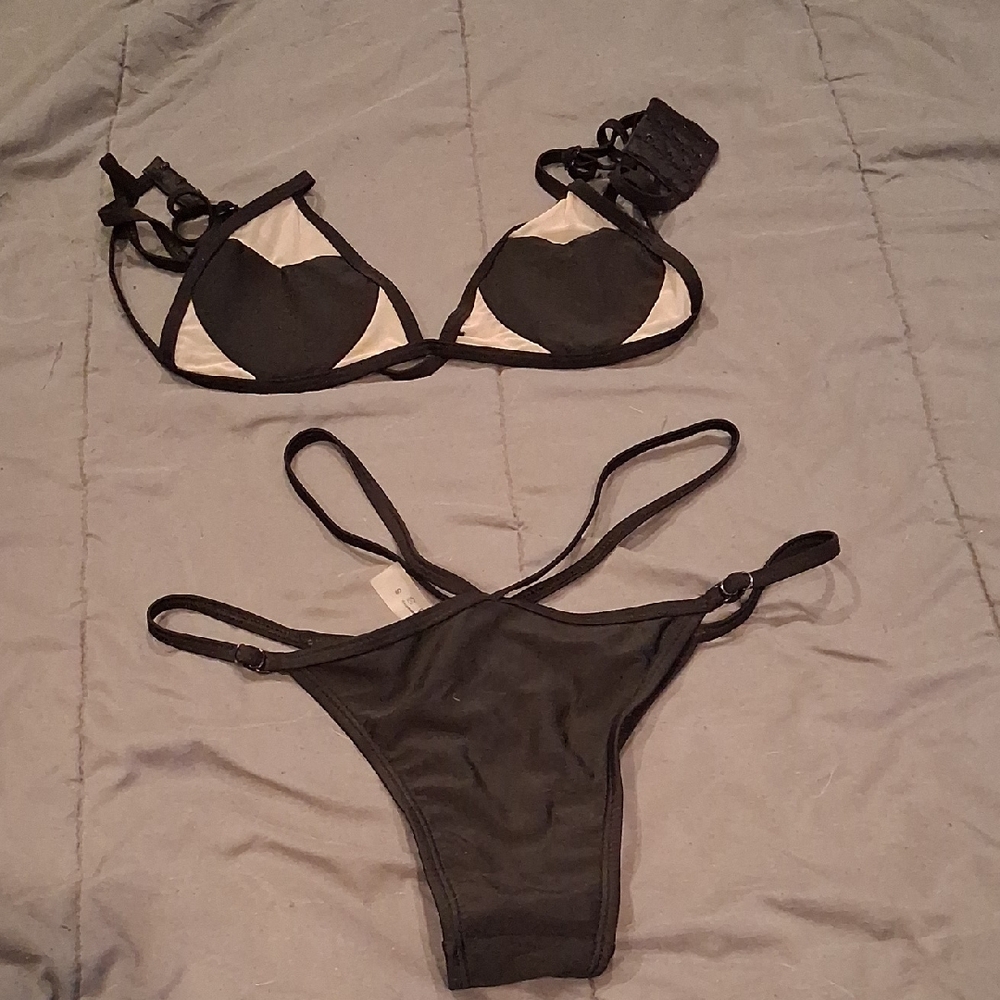 SHEIN Black Strappy Triangle Bikini Set